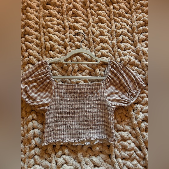 Cropped Blouse - Picture 1 of 1